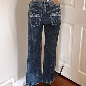 Ladies Amethyst Dark Blue Jeans, size 7
